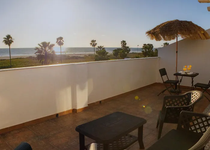 Playa Conil - Beachfront & *